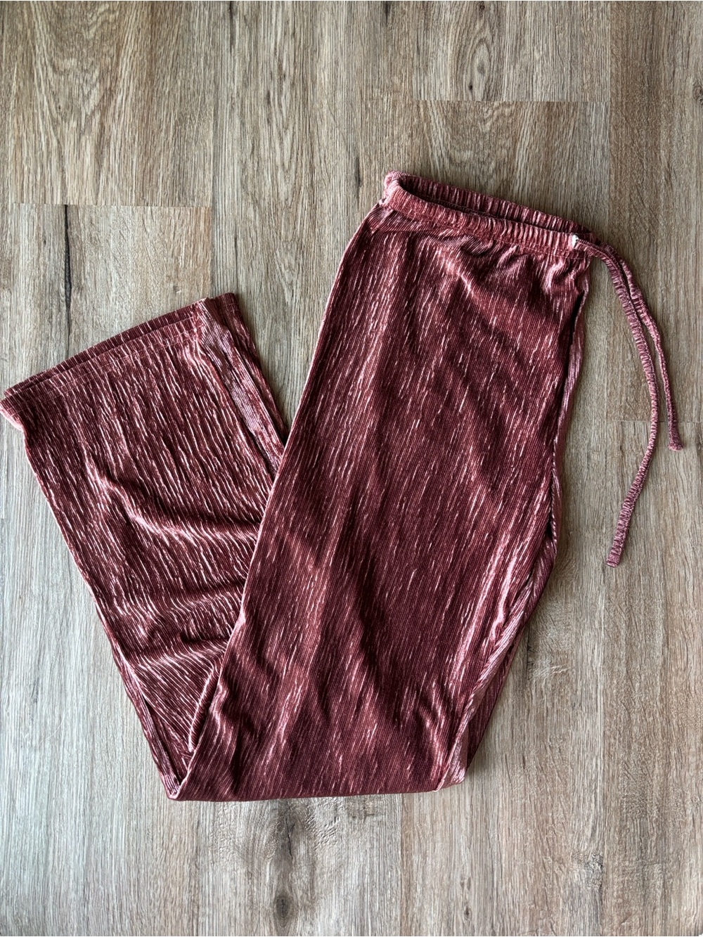 Danskin Wide-Leg Velvet Pants in Dusty Rose